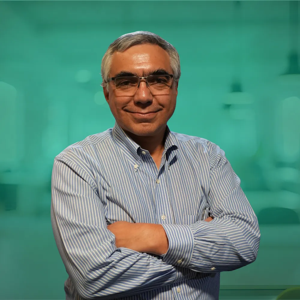 Dr. Eduardo Sepúlveda - Director